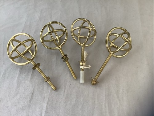 Knobs gold sphere spiral - sphere,