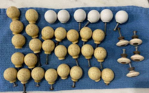 Porcelain cabinet pulls - cabinet, ball